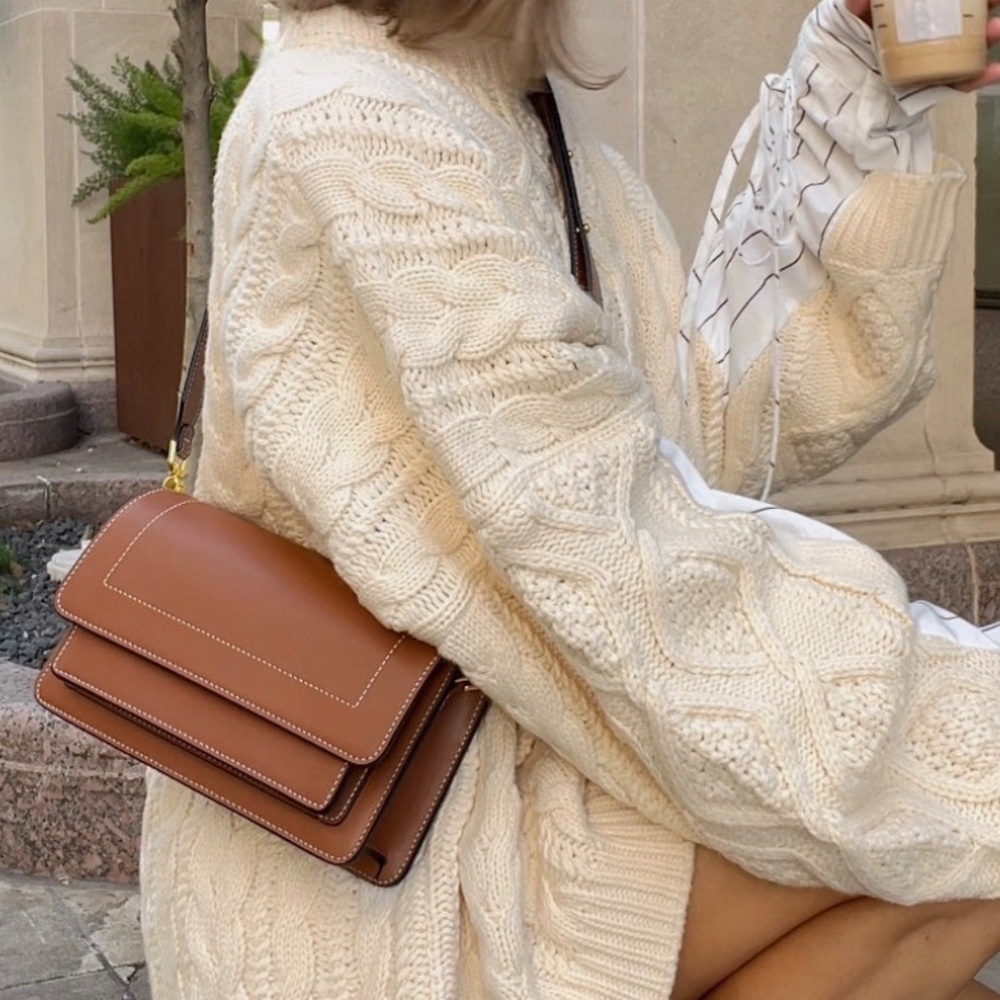 Aallyn Ingrid Purse